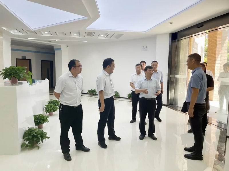 1702090316715351.jpg 640 (1).jpg